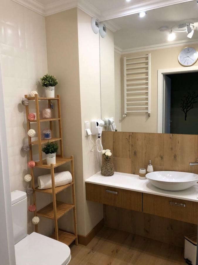 Aqua Apartments 雷达 外观 照片